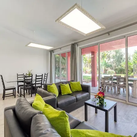 Holiday home 4 Bed Maspalomas Villa. Tropical Garden Pool